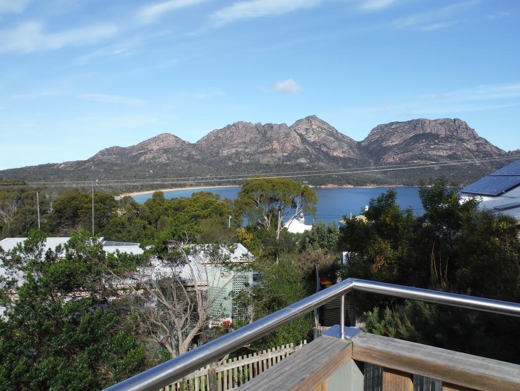 81 On Freycinet Villa Coles Bay Room photo